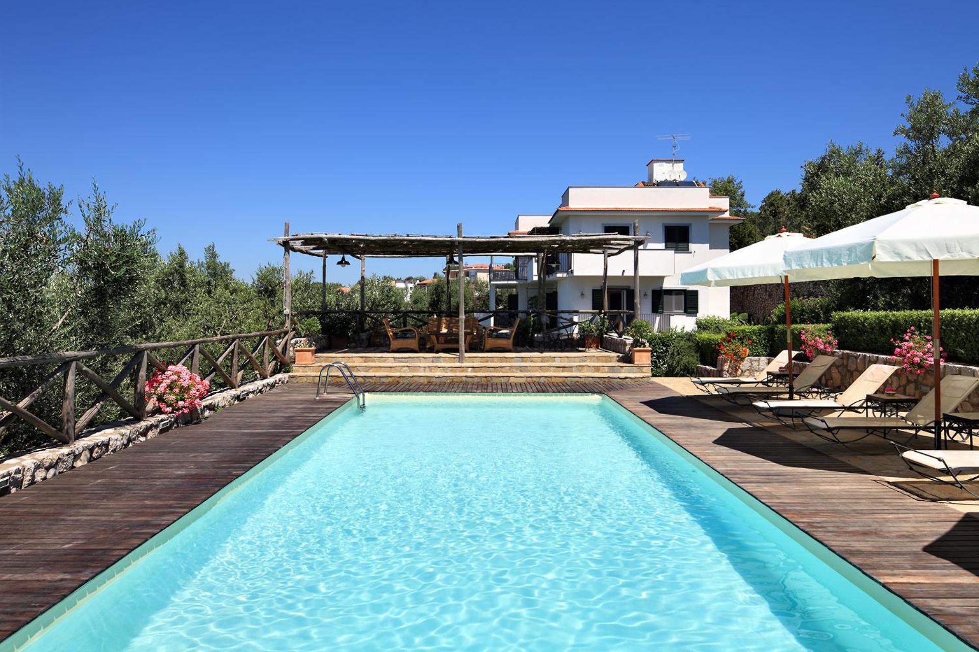 Le Capannelle Aparthotel Sant'Agata sui due Golfi Exterior photo